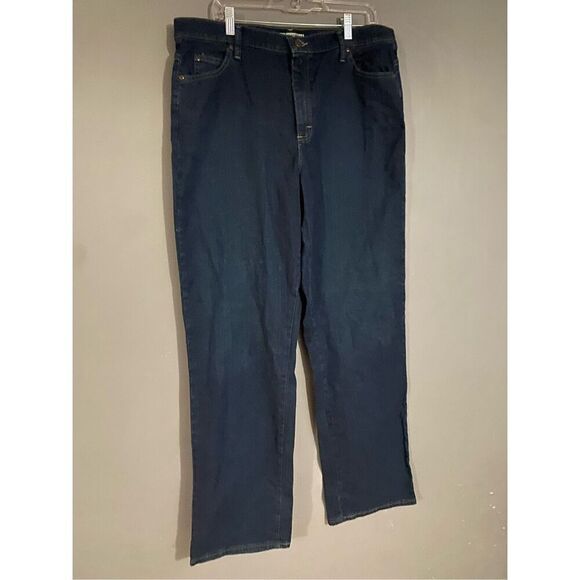 Lee Dark Wash Relaxed Straight Leg Pants Size 16 Long - Picture 2 of 8